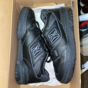 New Balance Black 550